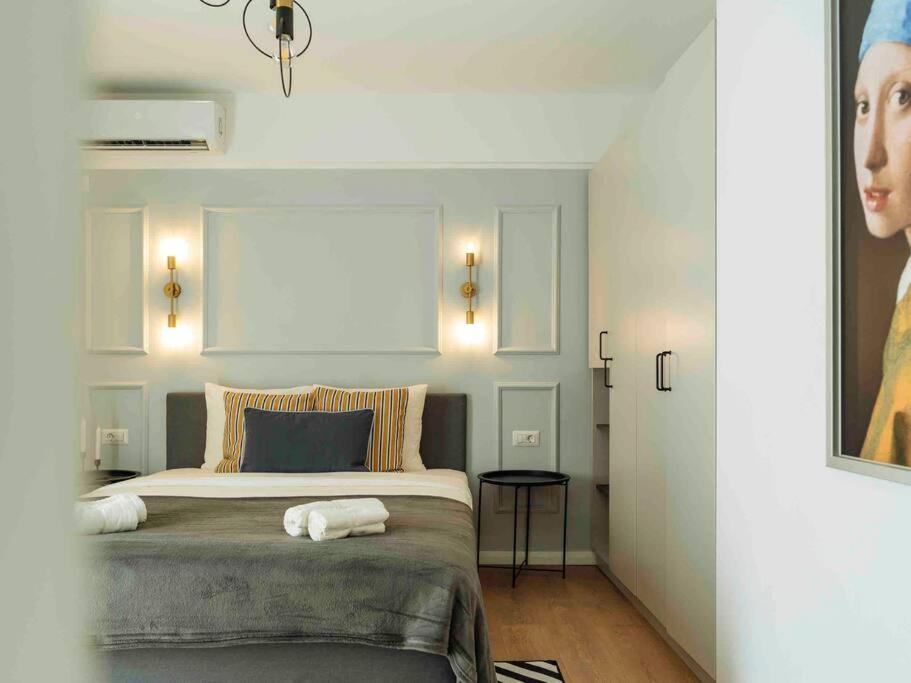 Bright 2Br Apartment - Top Location - City Balcony Bucureşti Ngoại thất bức ảnh